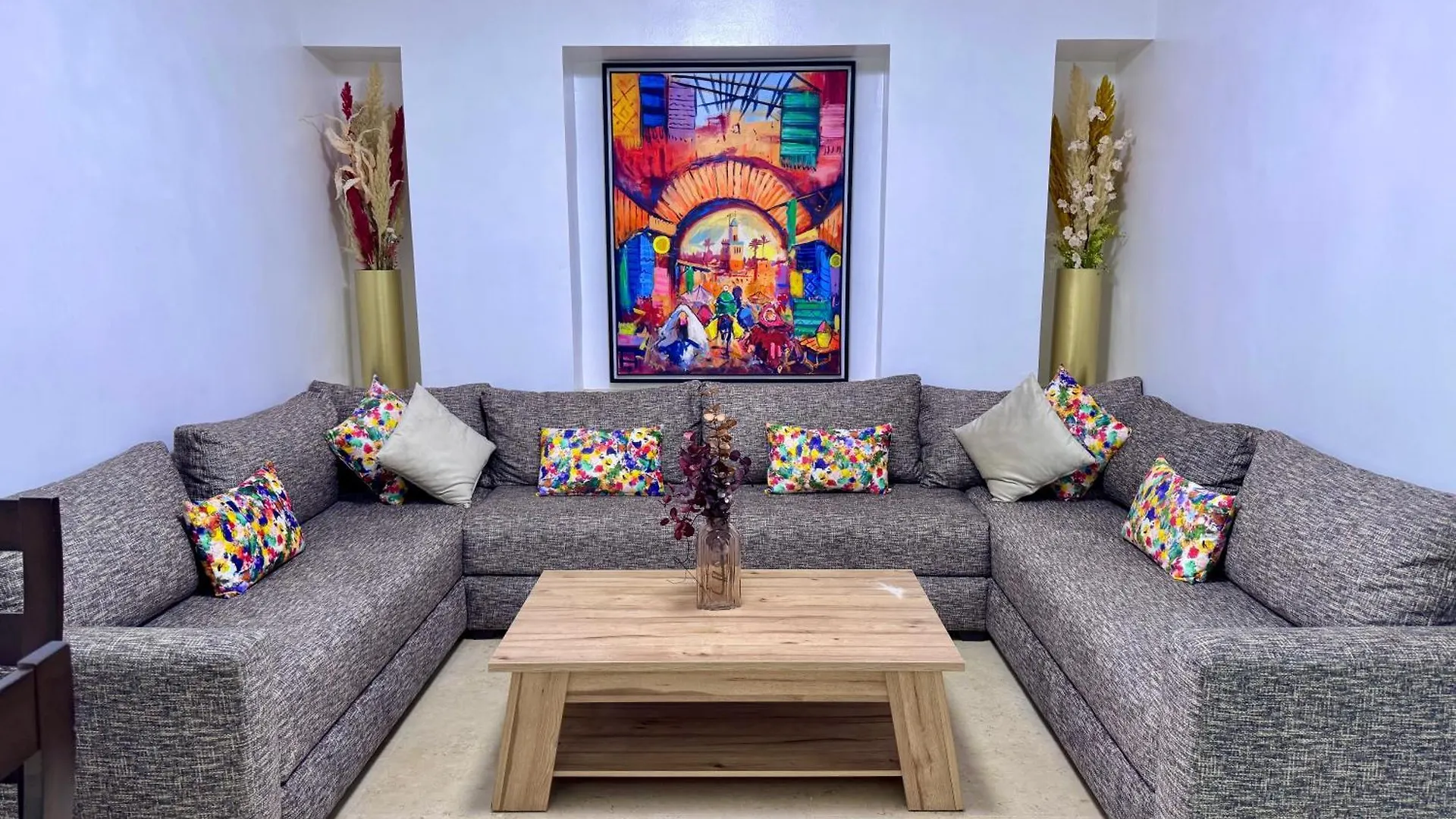 Apartment C-Appartement De Luxe Plein Centre De Gueliz Avec Piscine Parking Wifi Netflix Marrakesh